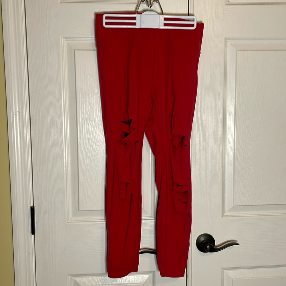 ZYIA Red slash leggings